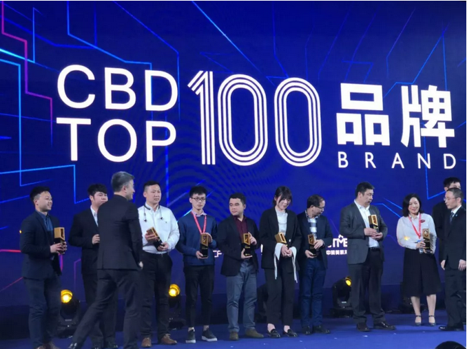 祝賀萬磊 | 上海建博會首日,萬磊獲TOP品牌之譽!
